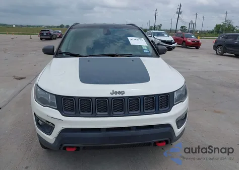 2020 Jeep Compass Trailhawk 4X4 из США, поврежденный, VIN 3C4NJDDB5LT159559
